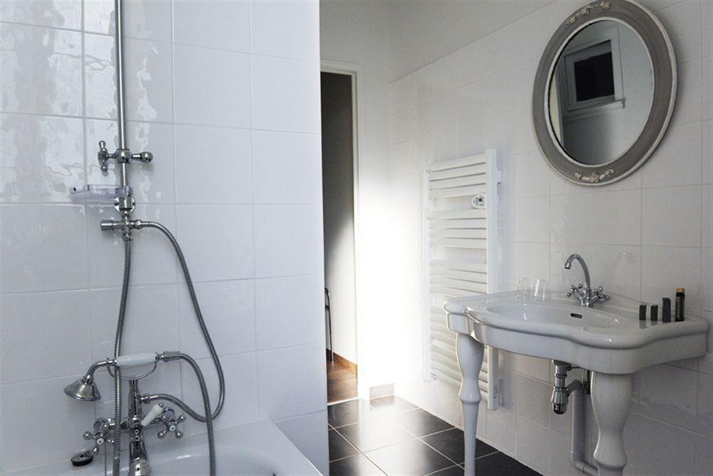 Hotel Victor Cabriès Екстериор снимка